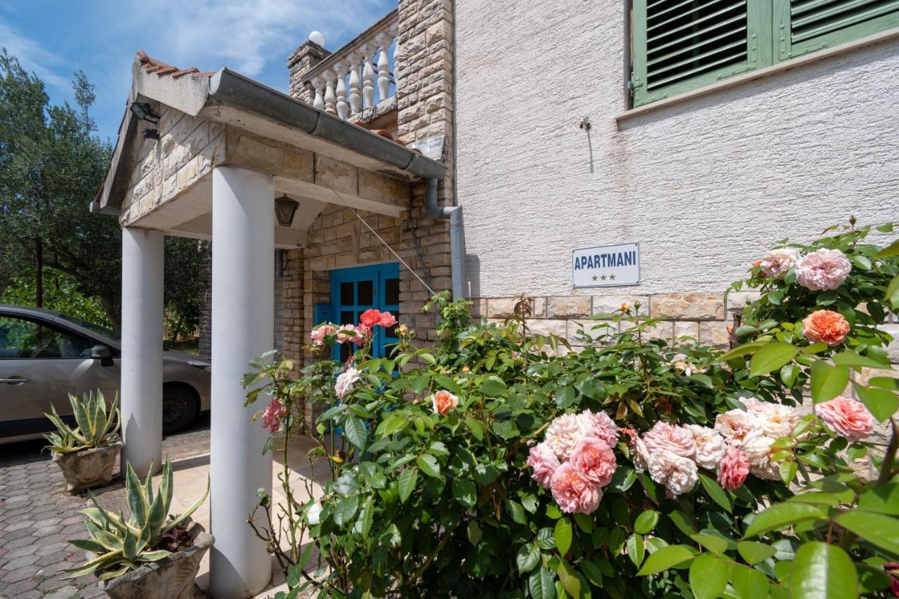 Apartments And Rooms By The Sea Mrljane, Pasman - 327 Neviđane Exterior foto