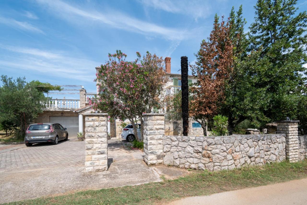 Apartments And Rooms By The Sea Mrljane, Pasman - 327 Neviđane Exterior foto