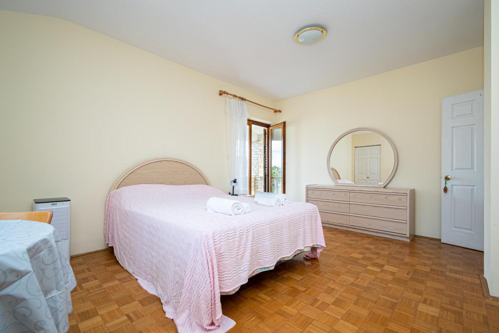Apartments And Rooms By The Sea Mrljane, Pasman - 327 Neviđane Habitación foto
